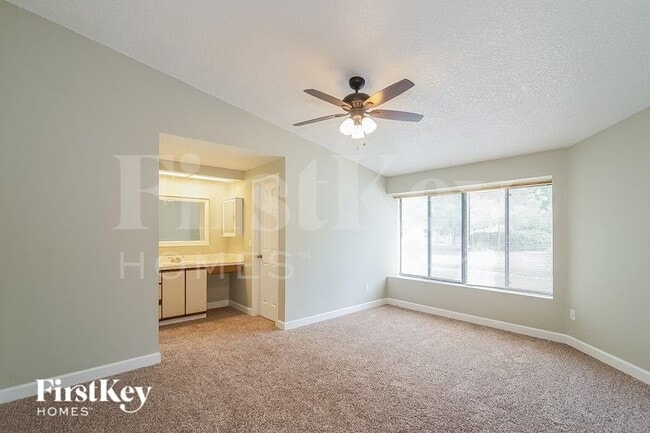 Building Photo - 11064 Buggy Whip Dr