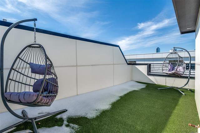 Building Photo - 1813 Park Ave