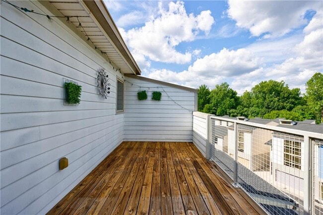 Building Photo - 1380 Stirling Cir NW