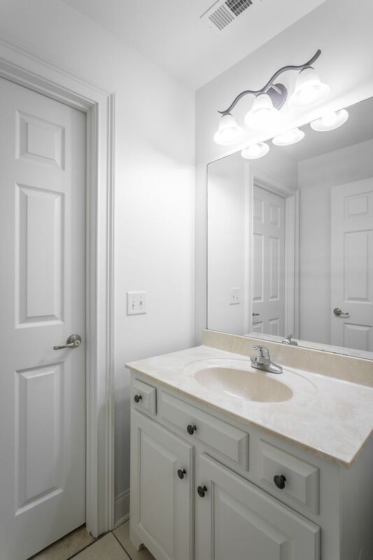 Building Photo - 7500 Noah Reid Rd