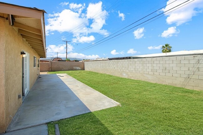 Building Photo - 82130 Adobe Rd