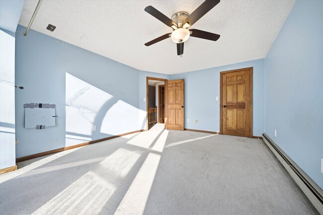 Building Photo - 24 Etta Ln