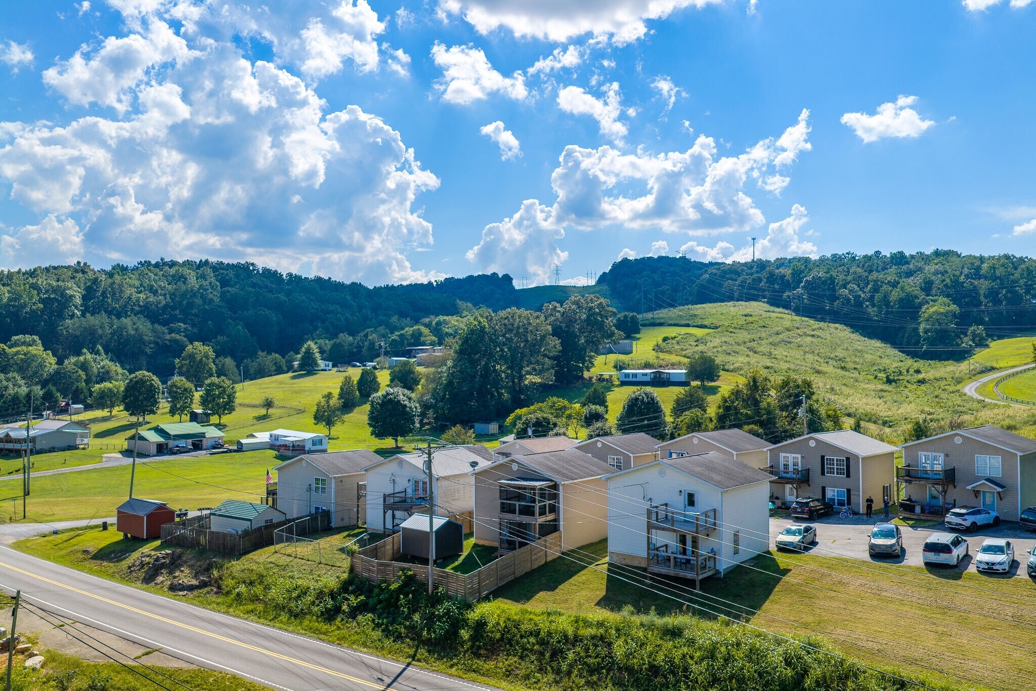 Building Photo - 122 Roberts Ridge