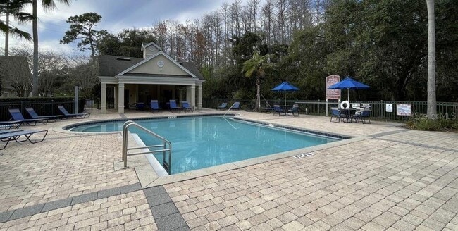 Building Photo - 4005 Santa Maria Dr