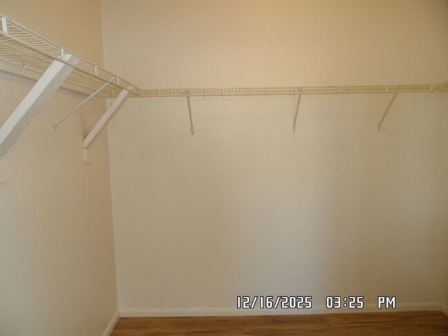 Building Photo - 4 Bedrooms, 2 Bathrooms, 3 Car Garage, 1899 sq. ft., Large Fenced, Front Yard Lawn, Near Schools ...