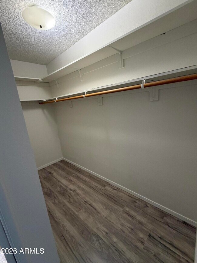 Building Photo - 1475 Via Viento