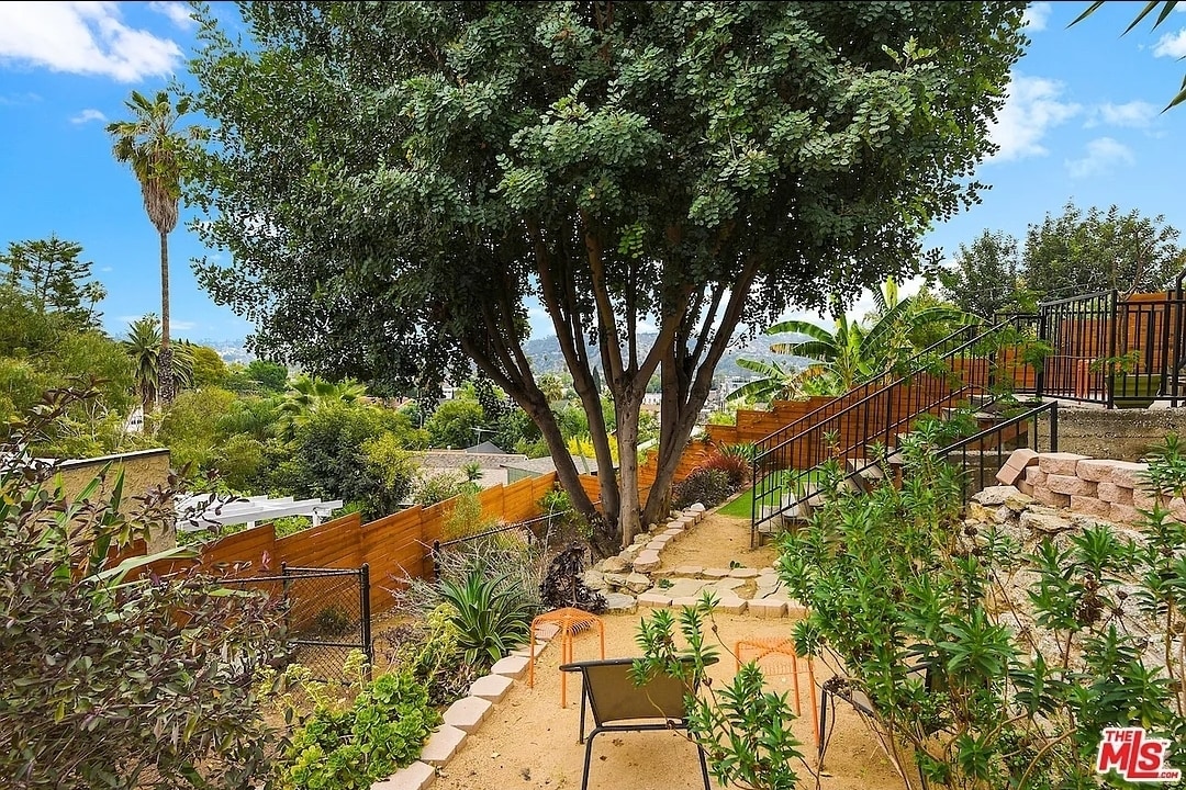backyard 3 - 429 N Ave 51