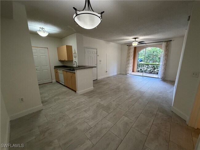 Building Photo - 1210 Reserve Way