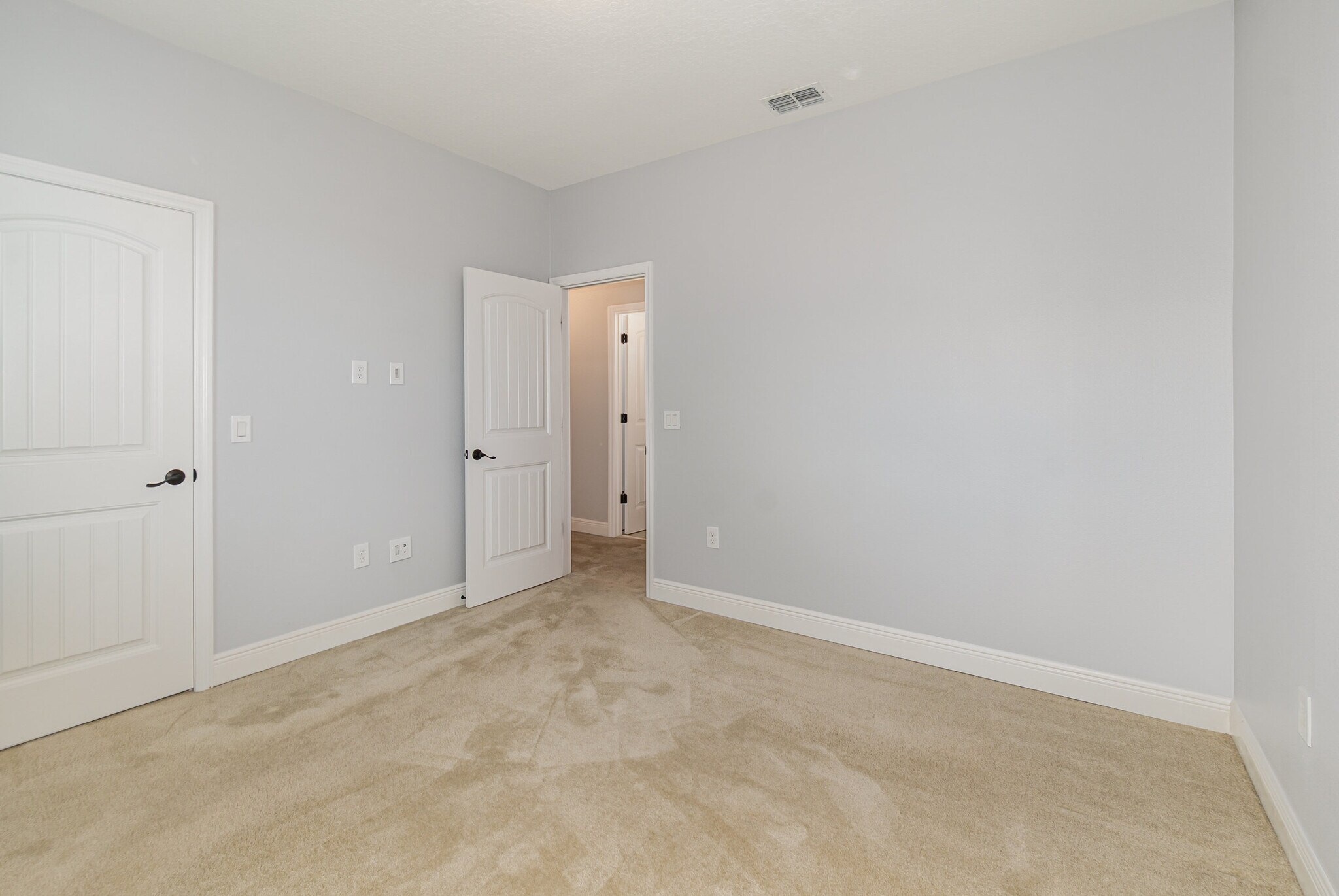 Building Photo - 2135 Standing Rock Cir