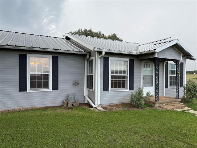 Building Photo - 429 HCR 1227