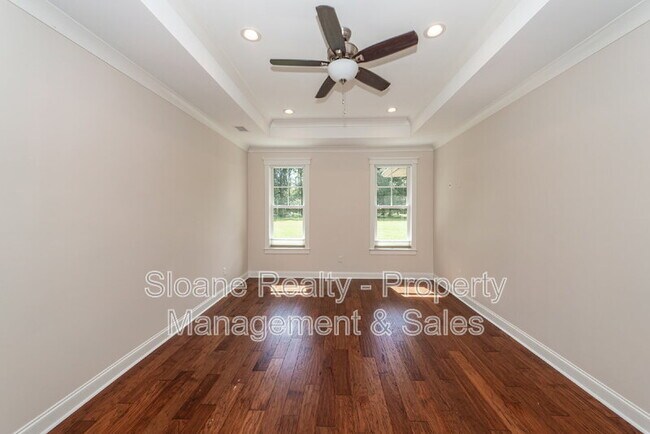 Building Photo - 5751 Old Jacksonboro Rd