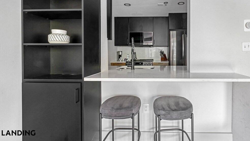 Building Photo - 1550 Clarendon Blvd