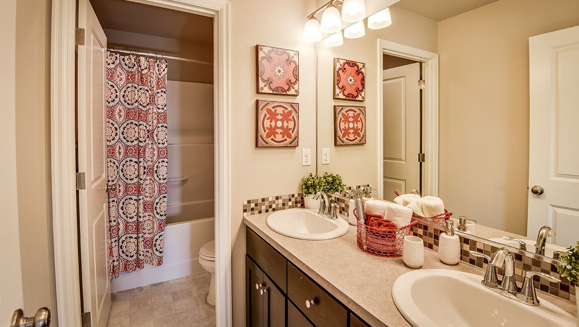 Bath room 3 - 17017 NW Antonio St