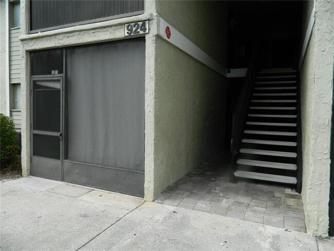 Building Photo - 924 N Lake Destiny Rd