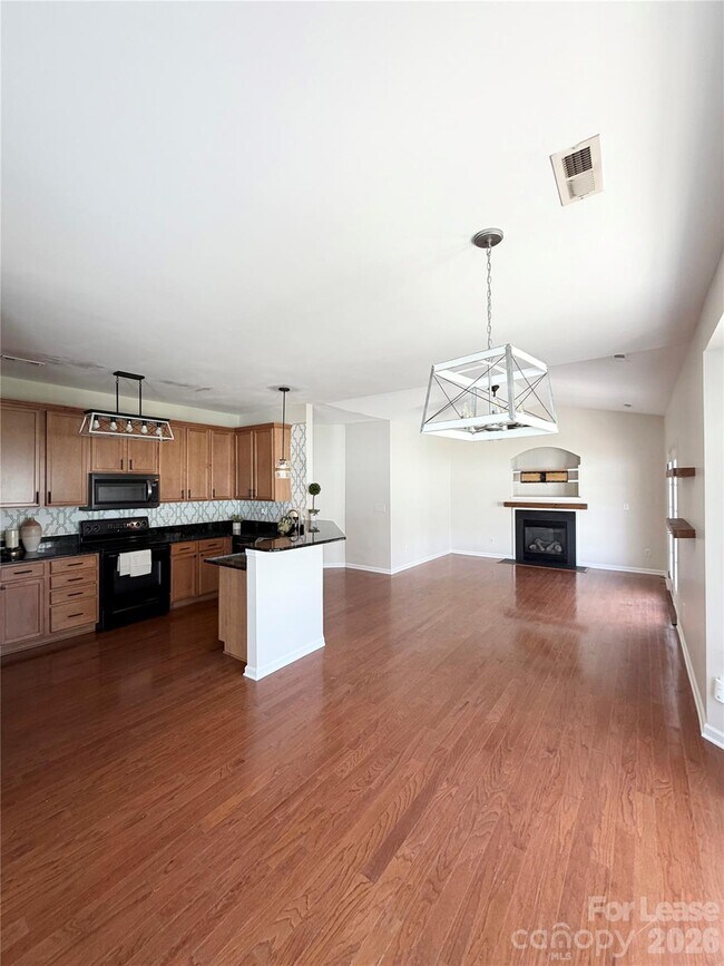 Building Photo - 8723 Westwind Point Dr