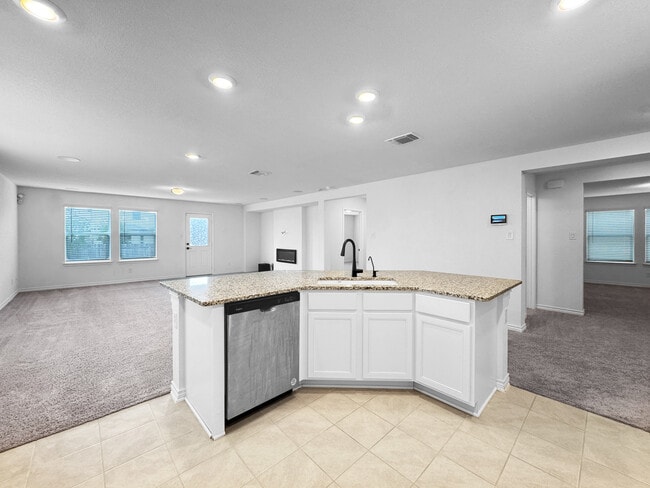 Building Photo - 15307 Electra Cir