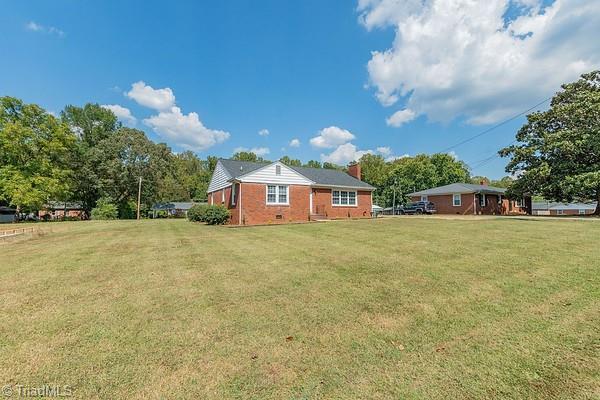 Building Photo - 206 Abbotts Ave