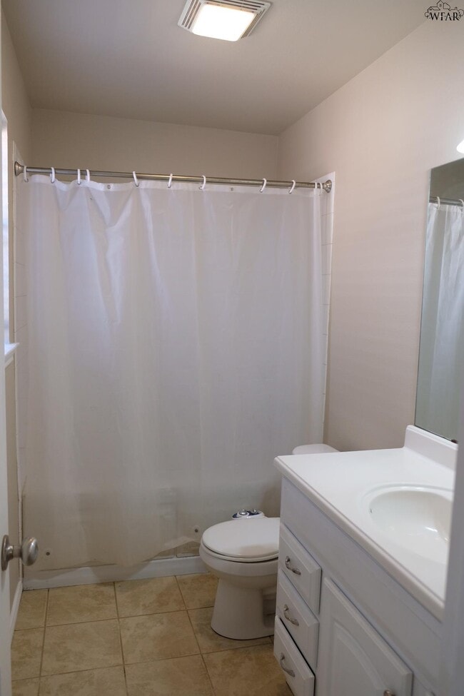 Building Photo - 5027 Cy Young Dr