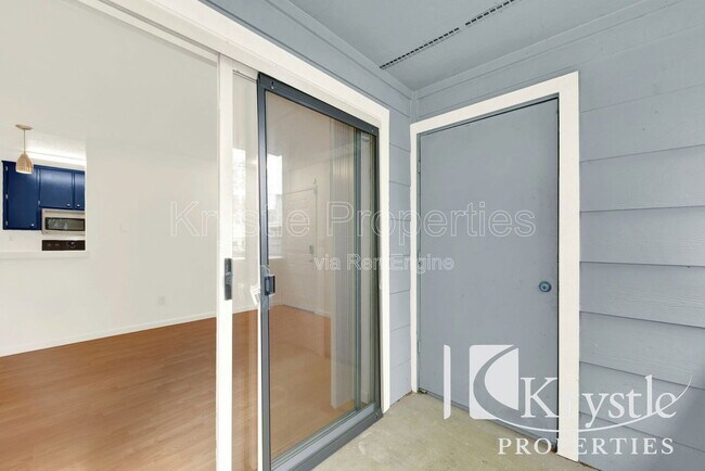 Building Photo - 285 Lighthouse Dr