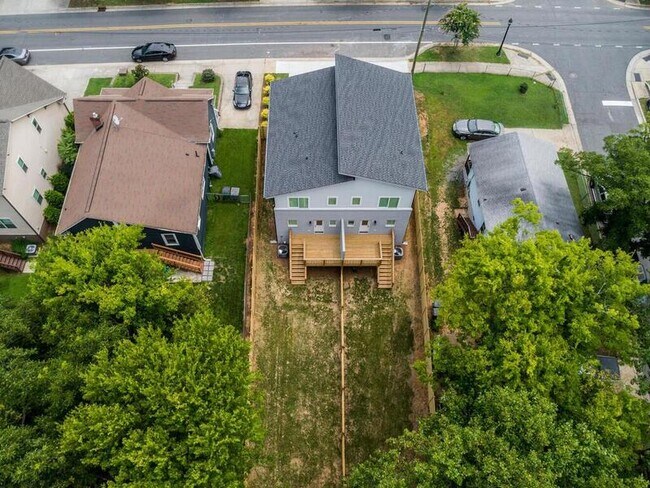 Building Photo - 1505 Seigle Ave