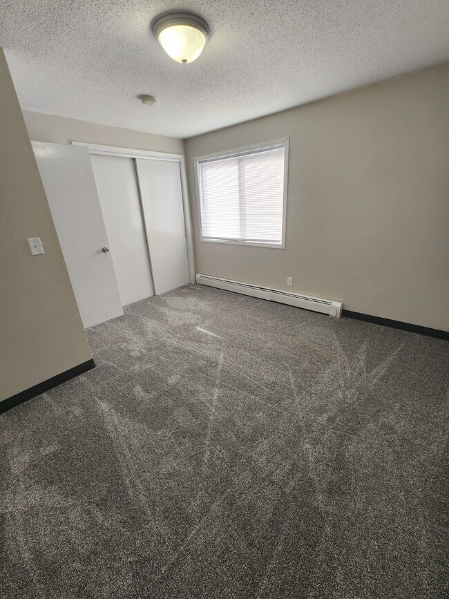 102 Oak St 102 Oak St Hiawatha IA 52233 Apartment Finder