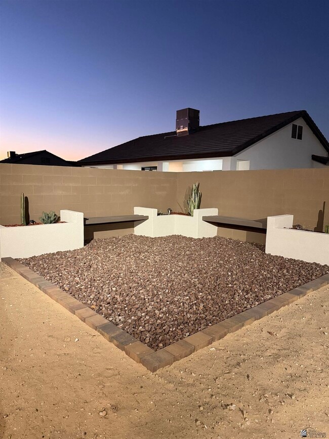 Building Photo - 4764 E Jett St