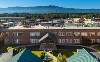 Building Photo - A Jewel in Downtown Cle Elum