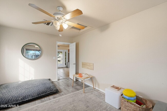 Building Photo - 2352 E Delgado St