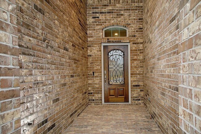 Building Photo - 14215 Irvine Rnch Trl