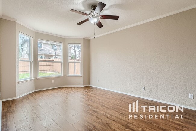 Building Photo - 6526 Palmetto Way