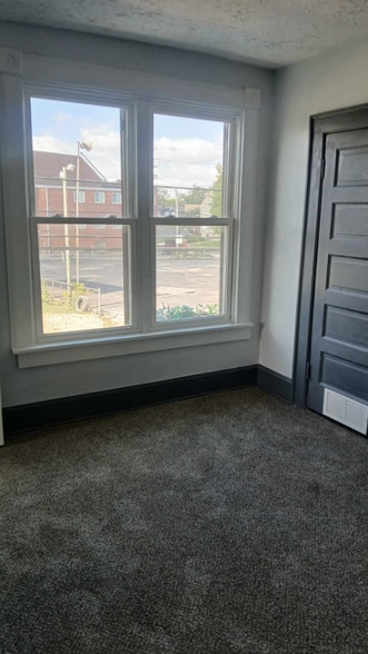 Building Photo - 2258 Cleveland Ave