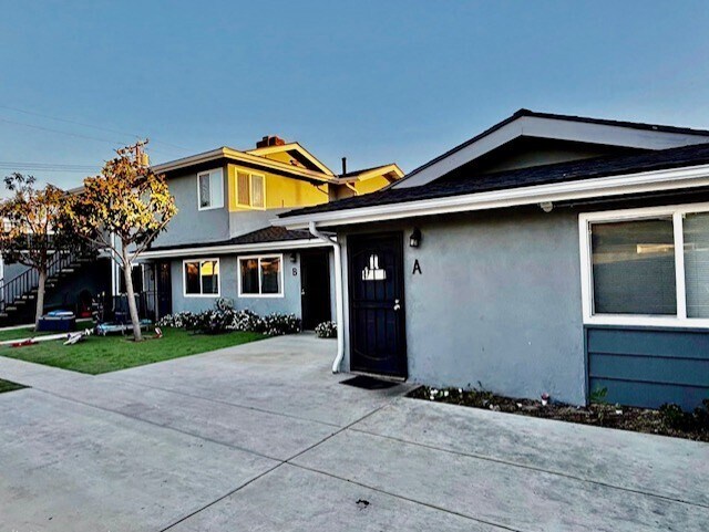 Building Photo - 17132 Emerald Ln