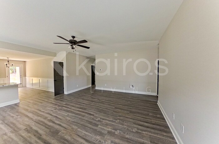 Building Photo - 120 Allentown Ln