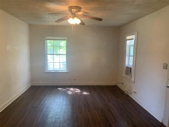 Building Photo - 1412 15th St