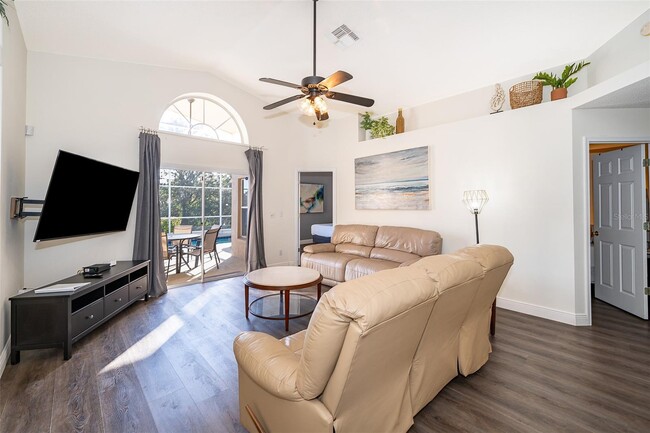 Building Photo - 510 Canary Island Cir