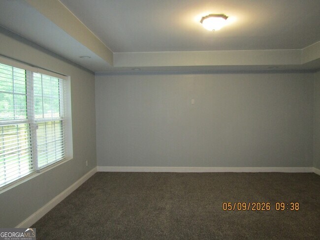 Building Photo - 2811 Weatherstone Cir SE
