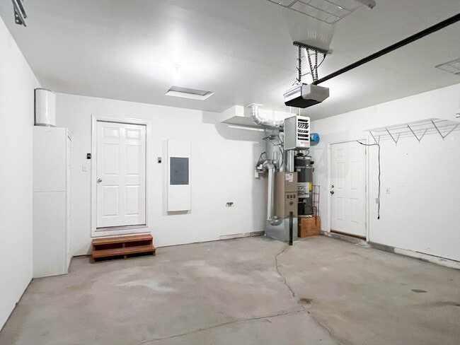 Building Photo - 6733 Snow Goose Cir