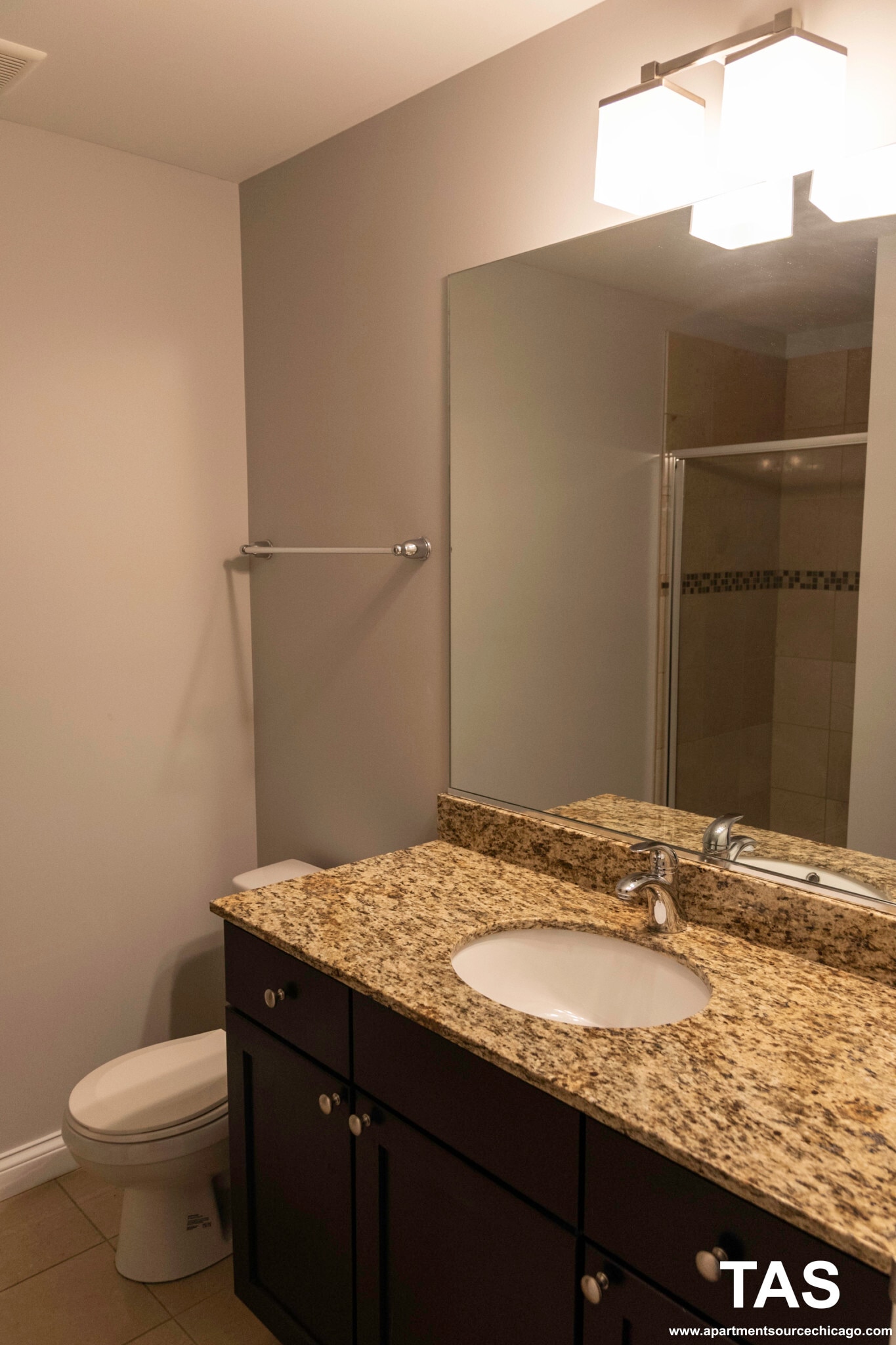 Building Photo - 1464 S Michigan Ave