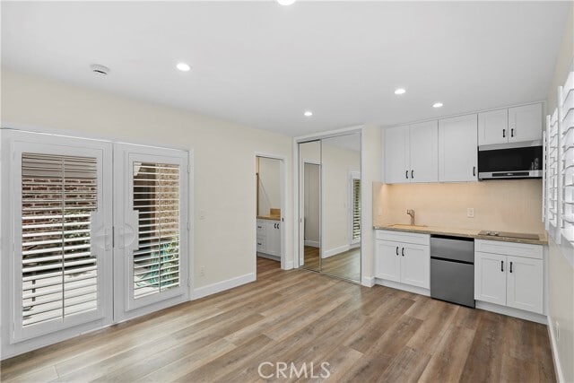 Building Photo - 121 Topaz Ave