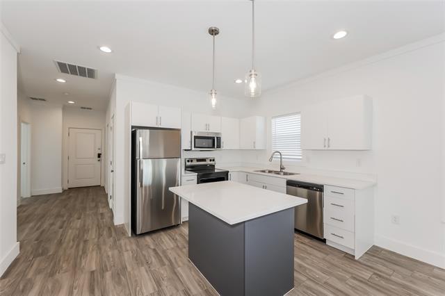 Building Photo - 1950 E Maddox Ave