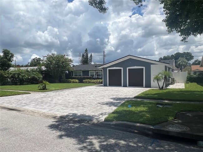 Primary Photo - 4333 Blonigen Ave