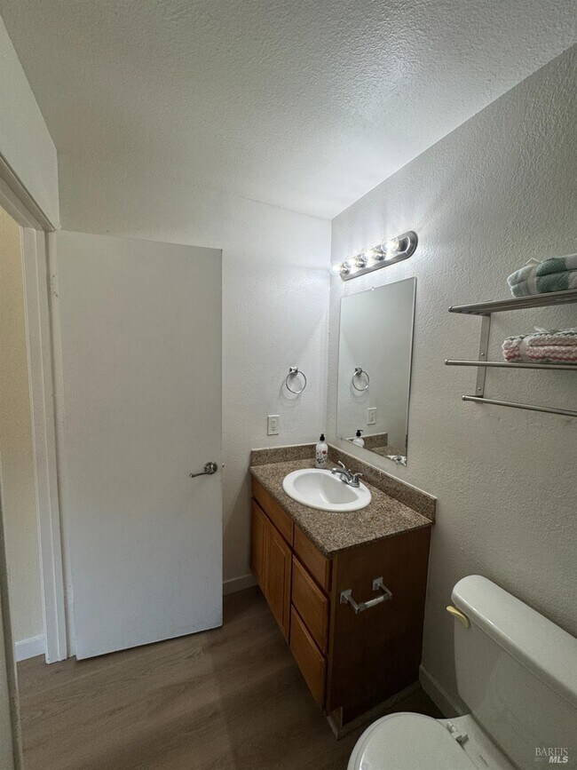 Building Photo - 120 Merrimac Ct