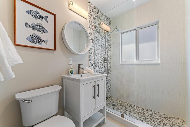 Building Photo - 4300 Washington Rd