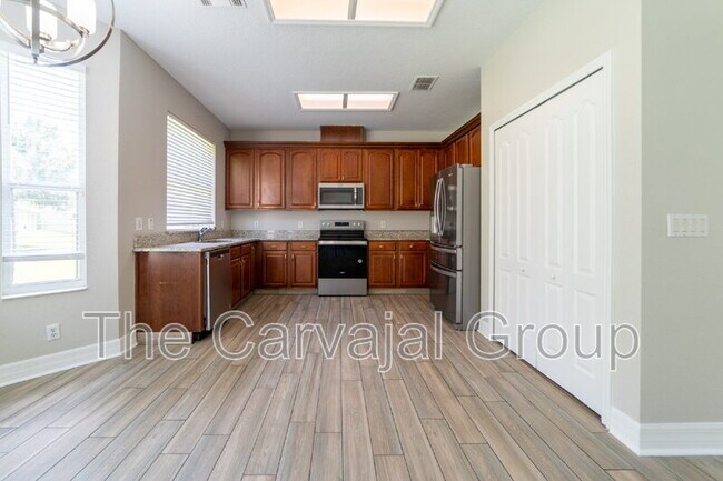 Building Photo - 13321 Moss Park Ridge Dr
