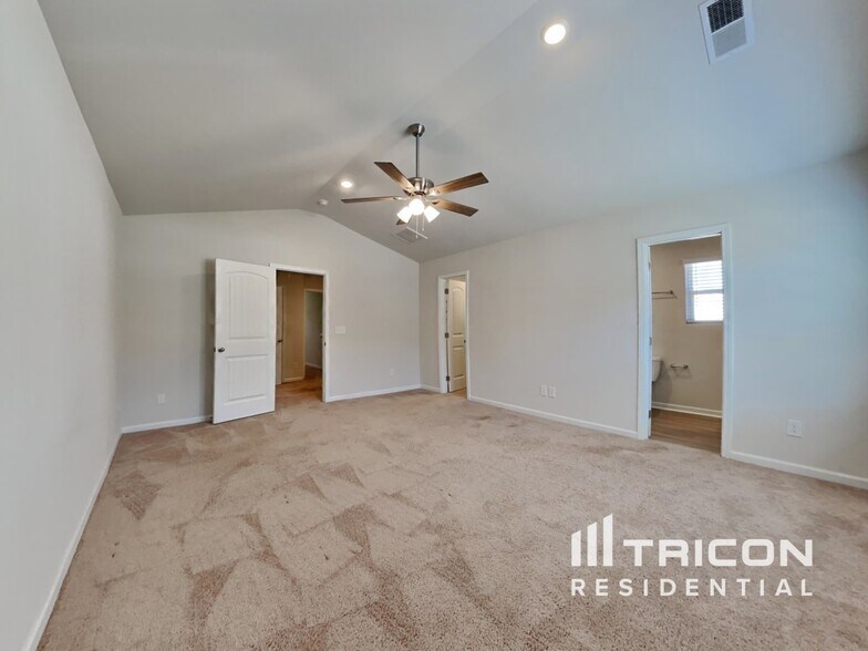 Building Photo - 91 Ivy Bank Dr