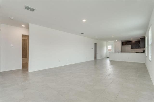 Building Photo - 7625 Bluebell Ln