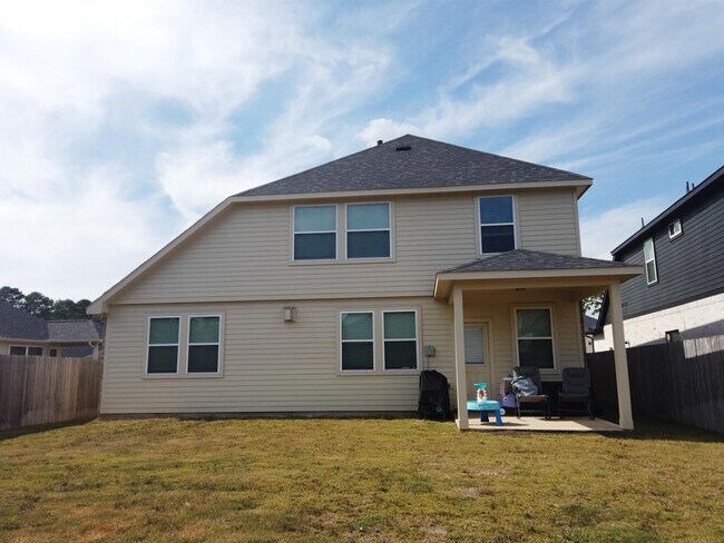 Building Photo - 15317 Barnacle Goose Ct