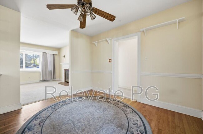 Building Photo - 9002 Michaux Ln