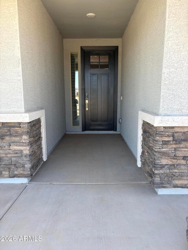 Building Photo - 15775 W Honeysuckle Dr