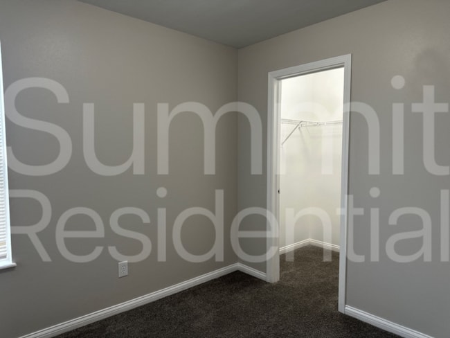 Building Photo - 2360 Cade Ct